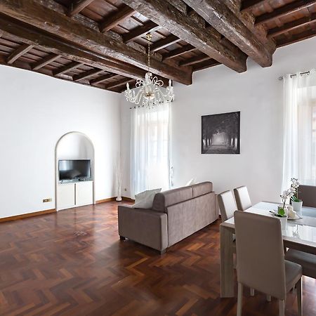 A World Aparts - 143 Sistina Rome Exterior photo